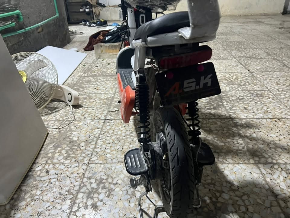 دراجة شحن • بطاريات جديدة • سويج بصمة