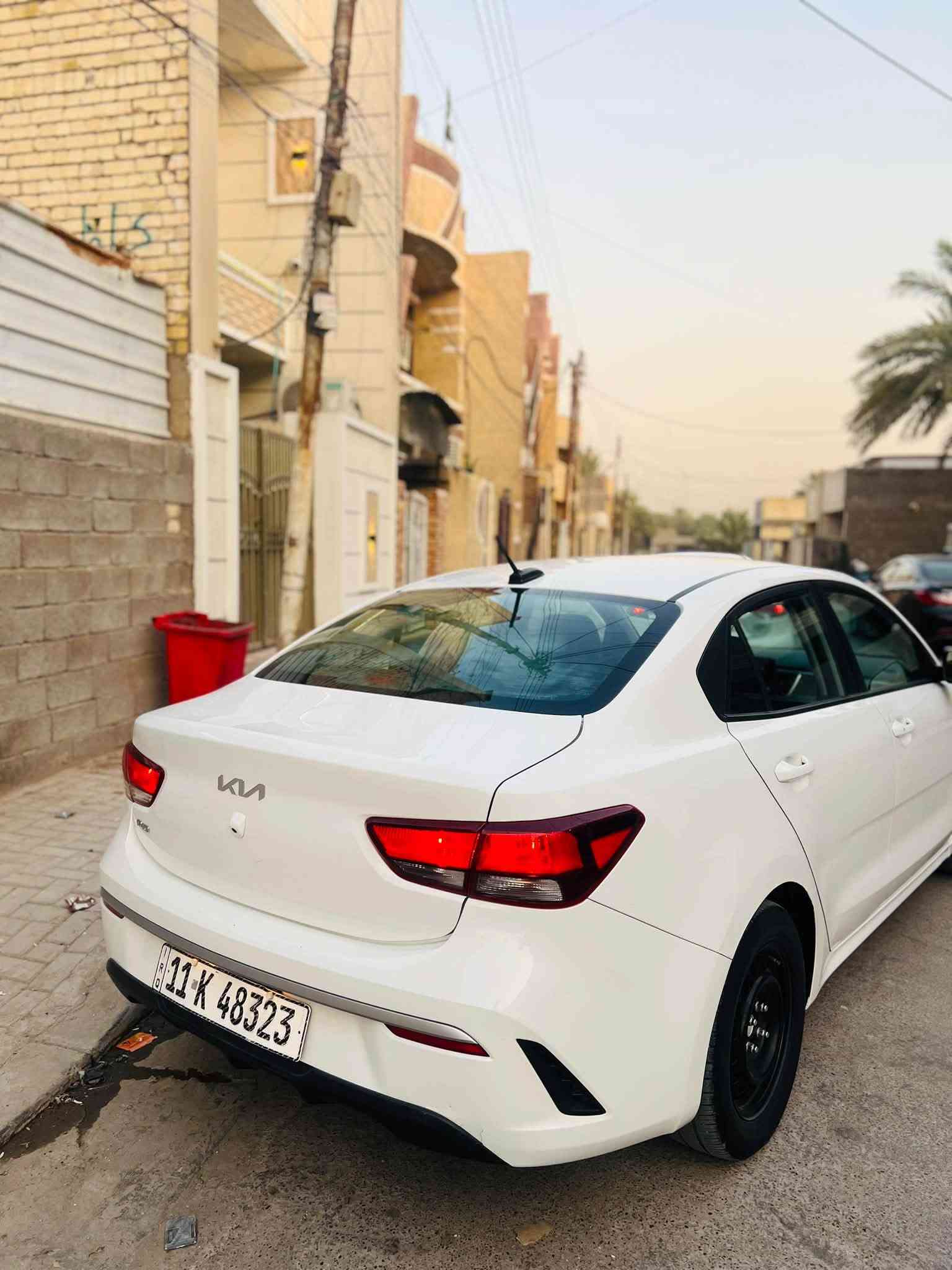 🚗 للبيع – كيا ريو 2023

▫️ الموديل: 2023
▫️ المحرك: 1600 CC (دوش)
▫️ الفئة: S
▫️ المسافة المقطوعة: 25 ألف ميل

✨ المواصفات:
 • بصمة تشغيل
 • بصمة أبواب
 • كروز سيطرة (تثبيت سرعة)
 • نظام تحديد المسار
 • تحكم كهربائي بالمرايا
 • شاشة تدعم CarPlay & Android Auto

⚠️ ملاحظات مهمة:
 • السيار القطع امامي صبغ 
 • صور الحادث مرفقة
 • رقم بغداد 
 •)

📞 للتواصل:
وات
السعر ١١٠
***********
