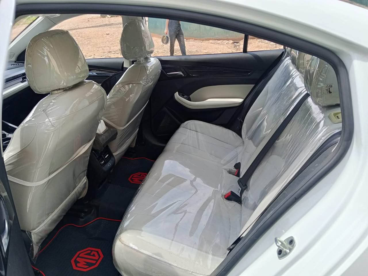 MG5 2025  شکڵ نوێ 

سەیارەکەلۆک لۆکە تەنها ١٥هەزار ڕۆشتوە 
بێ بۆیاخ بستێک ساردی هەیە بە دەرگای دوای سەکن

بەرگی کوشن و سوکان و  گاعی بۆ دانراوە  

زەمانی ٦ سال یان ٢٠٠ هەزار کم هەیە 

ڕەقەم سلیمانی  
ئەم مۆدیلە بە هیچ شیوەیەک دیلکۆ لینایات بەنۆرماڵیش 
سعری ١١٨وەرەقە
تکایە هەموو شتیکم نوسیوە ئەگەر مشتەری نیت بیزارمان مەکە
واتساپ               *********** حلبجة, السليمانية
