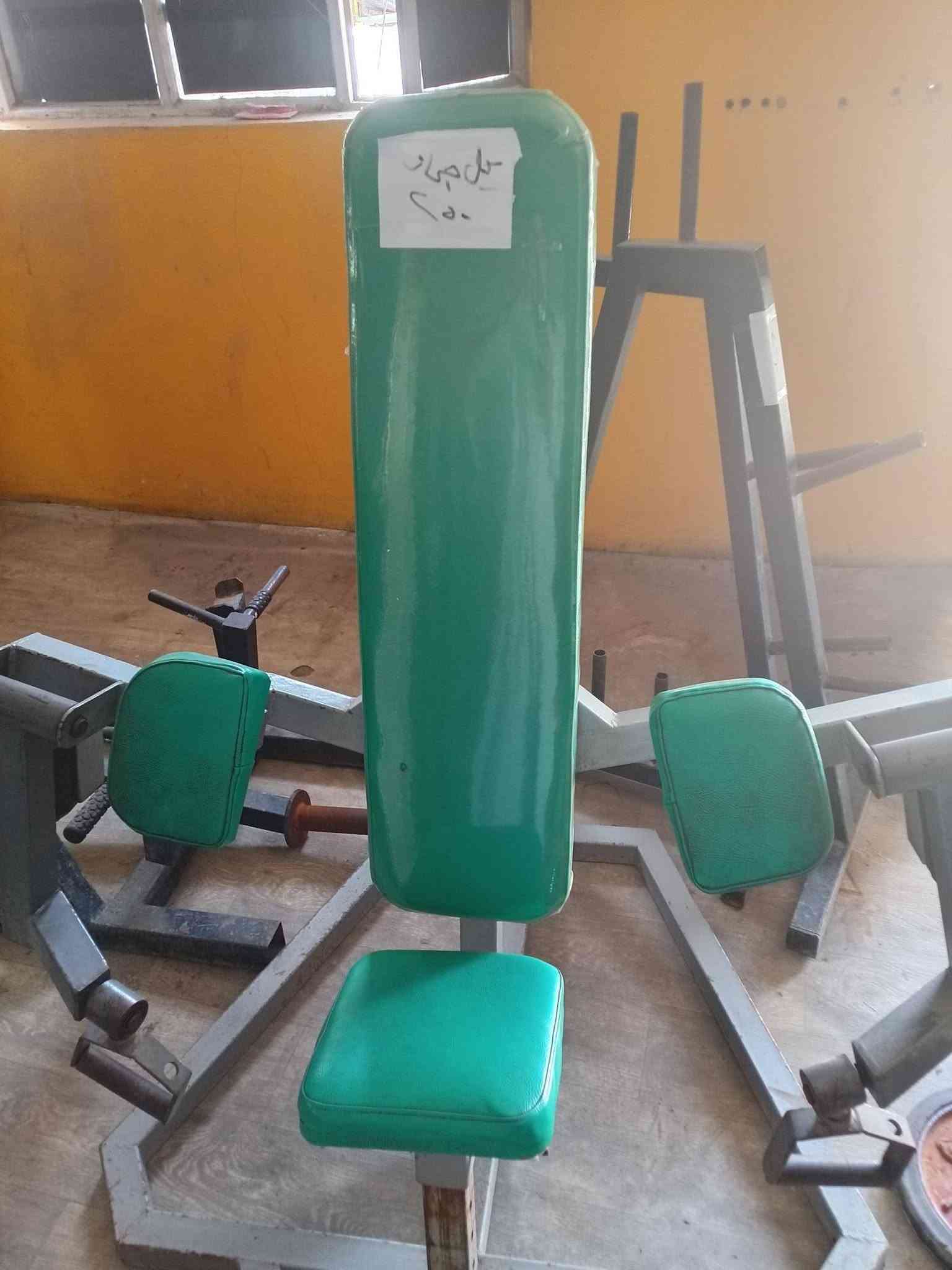 للبيع شلع تعزيل قاعه مستعجل السعر مليون قفلهن مكاني بغداد الدورة ***********
