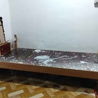 سرير عدد 2 السعر الواحد 20 الف   مكان الغزالية   07711045405