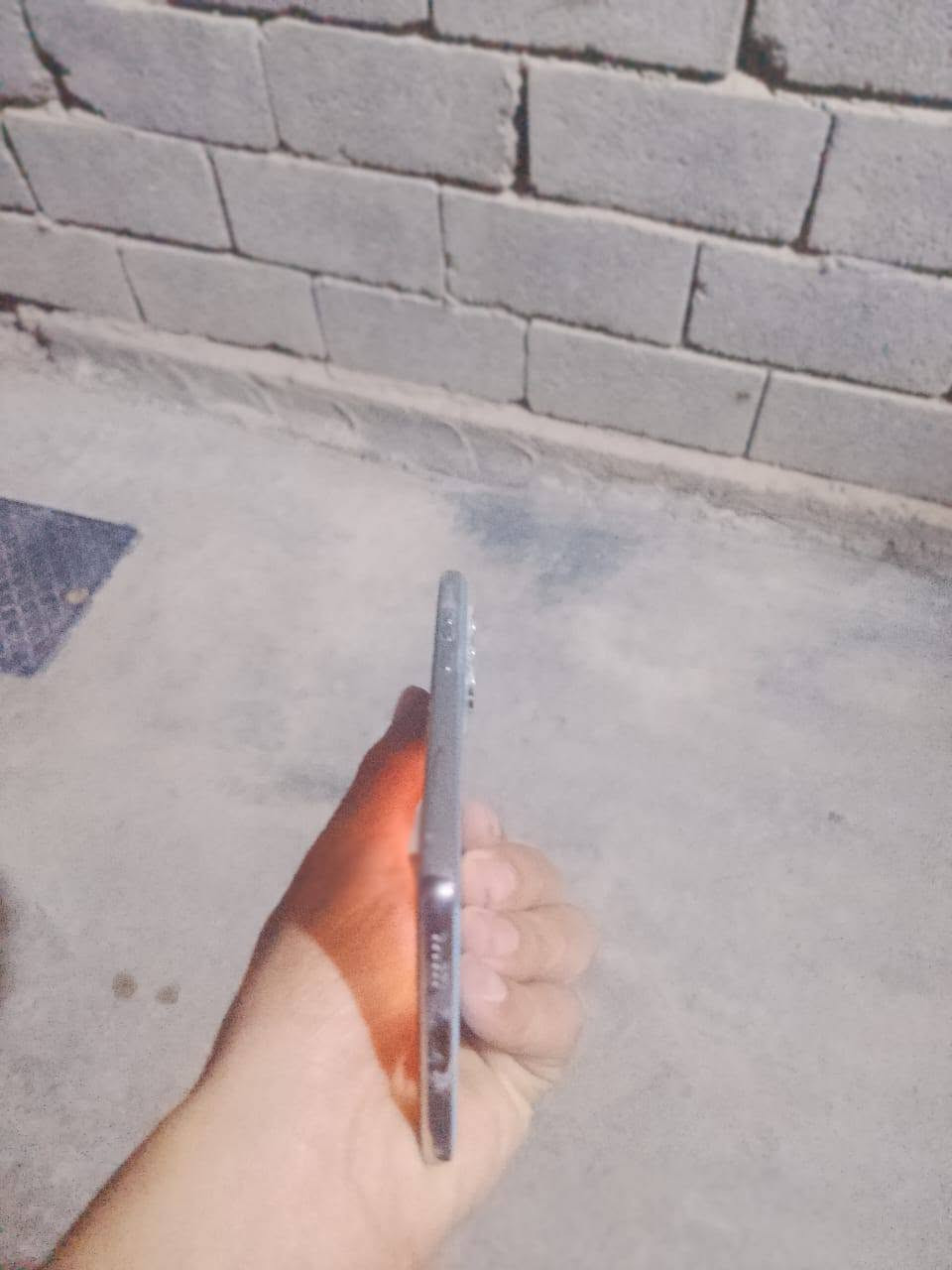 التفاصيل داخل الصور ،
السعر 240 وبي مجال قليل ، 
غراض كارتونه وشاحنه ، 
العنوان الامن الداخلي شارع السكلات ، 
***********

نص مكتوب في الصور:
- هاتفي HiOS 15.1.2 تم العثور على إصدار جديد التحديث التخزين ٦٠,٧١ غ.ب / ٢٥٦ غ.ب اسم الجهاز TECNO CAMON 40 الطراز TECNO CM5 وحدة المعالجة المركزية Helio G100 Ultimate RAM 8.00 GB+5.00 GB الكاميرا الخلفية 50M OIS+8M الكاميرا الأمامية 32M البطارية 5200mAh الشاشة 1080x2436