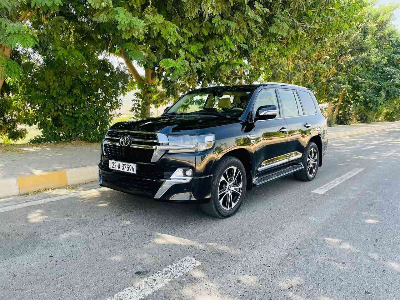 السلام عليكم للبيع او مرواس
لاندكروز 2021 اللون اسود محرك 5700 VXR مكفوله ماشيه 93 الفرقم بغداد ***********
