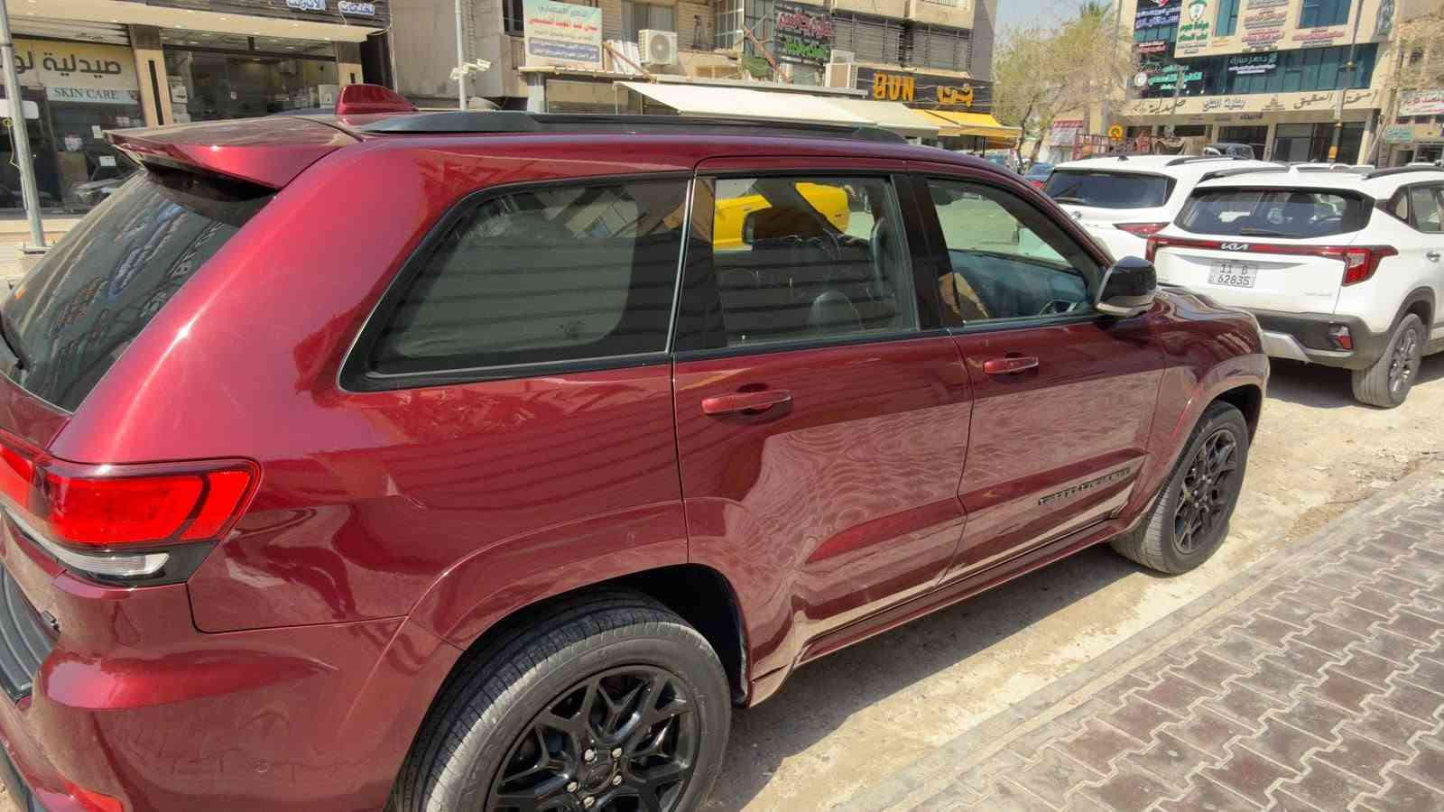 جيب شيروكي2021 خليجي فئةS
ماشية 48 ألف كم سيارة جديدة صيانتها منذ استلامها بالزيرو عند الشركة فووول مواصفات للأخير.. 
السعر:ـ 360$
للجادين فقط الأتصال:ـ
***********
يوجد واتساب

