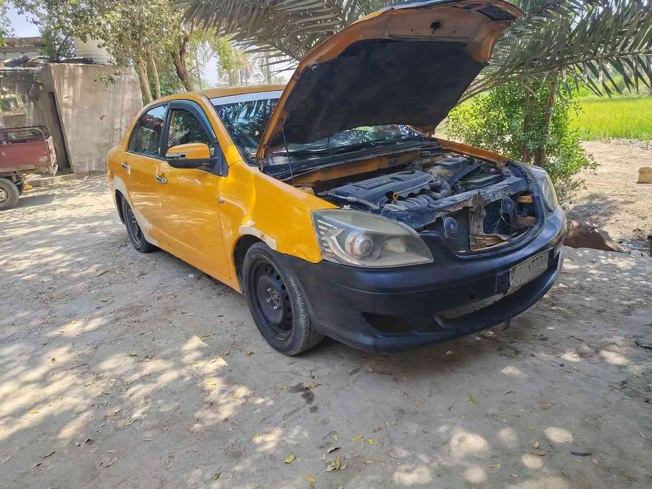 السلام عليكم للبيع جيلي موبل ٢٠١١ رقم نجف
مكينه وكير جدد 

تبريد ثلج 🥶

حداديه ٧٠ بلميه

تخم تاير جديد كهربائيات كله شغاله 

بيه تلحيضات معجون اثر خياس عوزهن صبغ ولباقي جاهزه

سعر ٣٧ وبيه مجال مكاني ديوانيه الشاميه ***********
