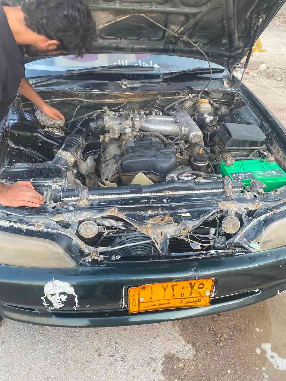 مارك نفخ فقط بيه صبغ جماليه السياره كفاله من النقل جثه والكصه السياره حلوه وجاهزه تبريد شغاله حداده توني مبدلها رقم بصره ستويتها صارلها شهر من انتهت السعر 53وبيها مجال قليل للتواصل *********** مكاني قرنه
