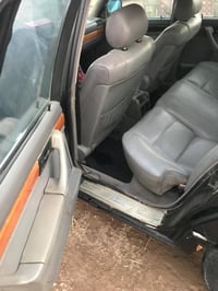 بي ام ٧٤٠ • محرك وكير مكفول • تحتاج صبغ