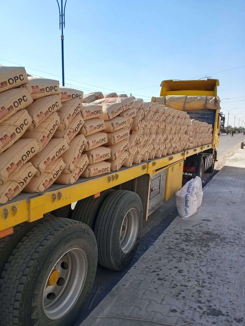 سلام عليكم يوجد جص شرط ابيض اسعار مناسبه يوجود حديدالفه  سمنت ماس سمنت كركوك سعار مناسبه كنعان الشمري *********** احمد العراقي ***********
