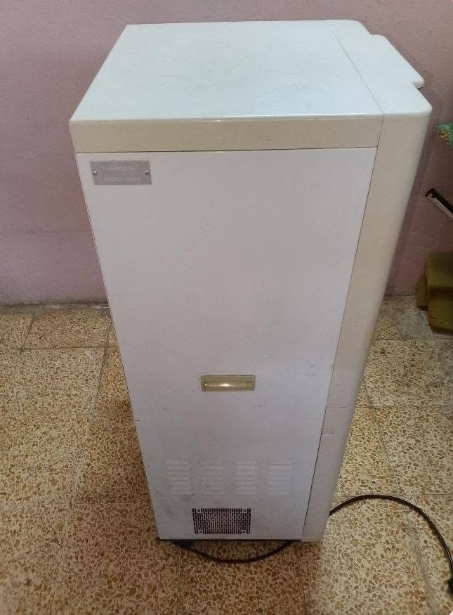سلام عليكم براد تصفيه ماء شاشه لمس وشغاله وسعر 500الف وبيها مجال بسيط تواصل واتساب وخط ***********
