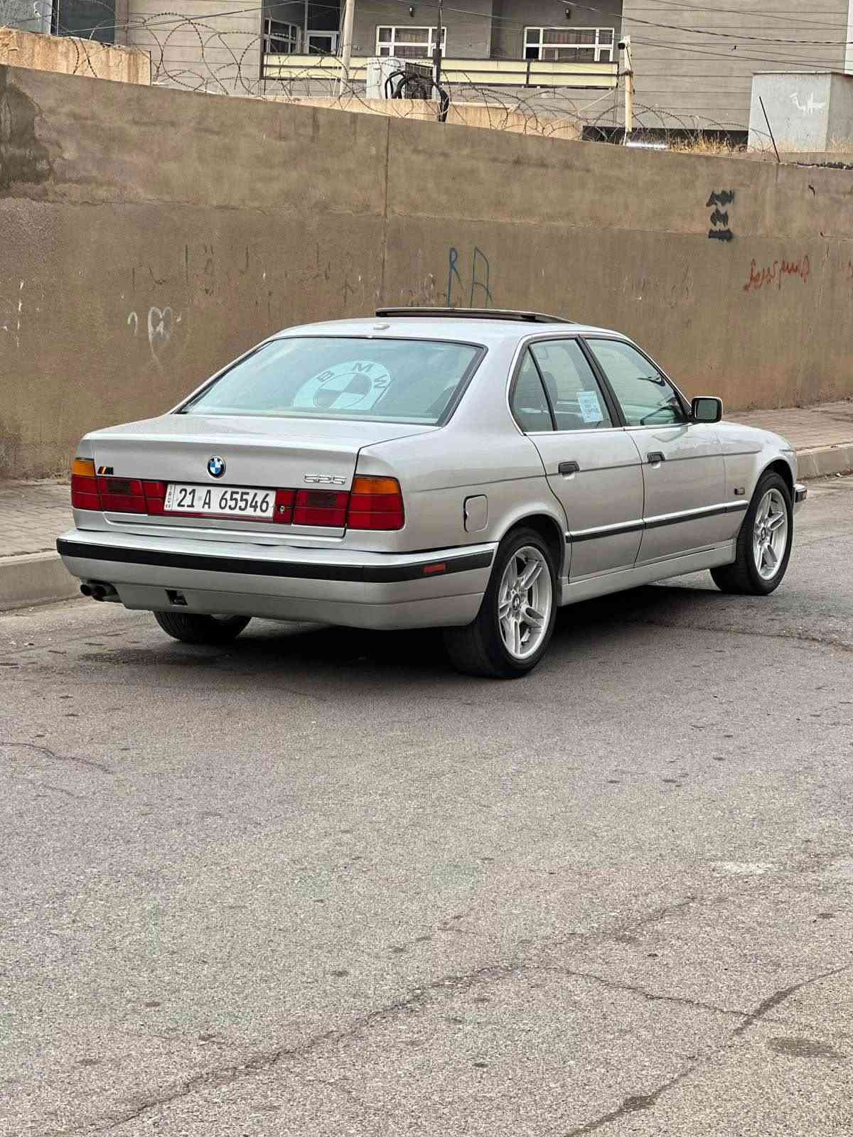 بي ام 525 • گير عادي • ١٩٩٢
