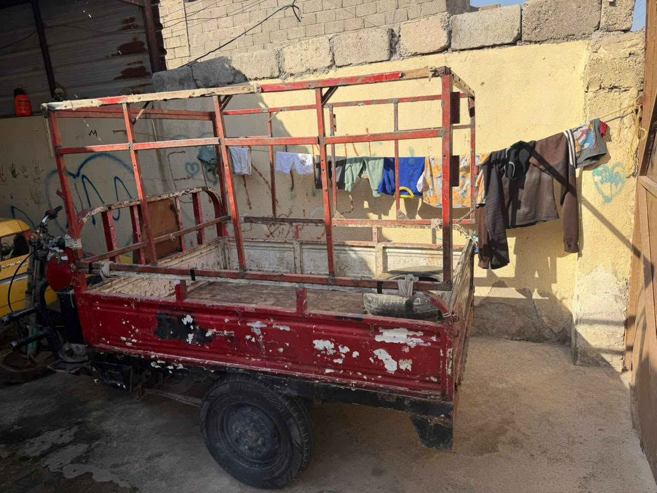 السلام عليكم ستوته للبيع ايراني مكينه اكسنت جمره ماكينه شرط ستوته مشغل واللي يحب يستفسر يخابر على هذا الرقم***********

