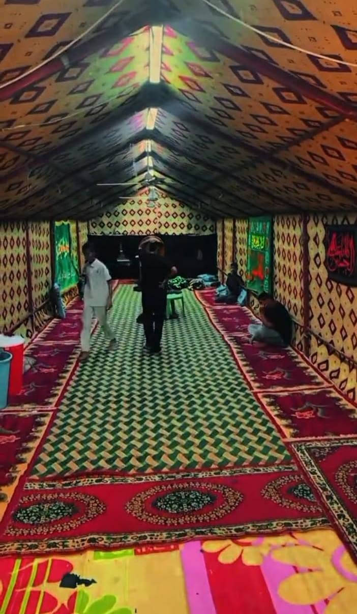 السلام عليكم 

للبيع جادر الحديد مع القماش مع الفراش
عدد الشبات 9

تواصل ***********

