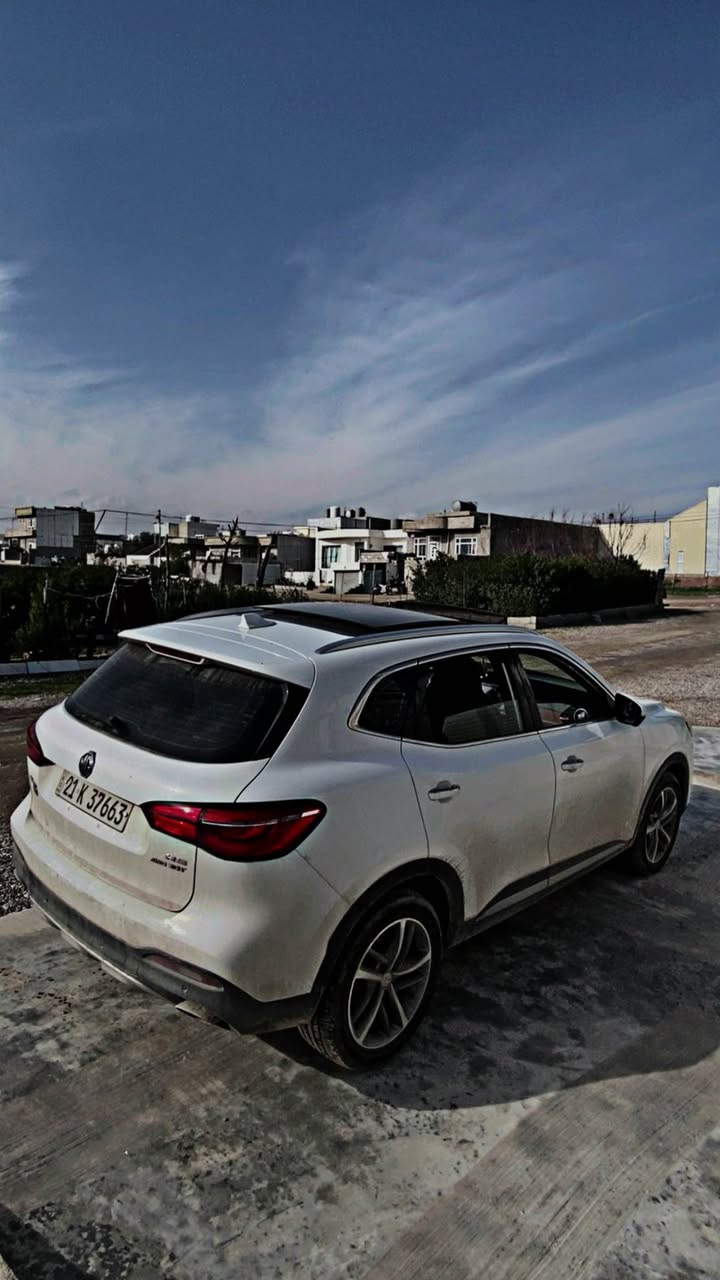 Mg Hs 2021 بو فروشتن.
مه كينه ٢٠ توربو ده بل ئه كسل فول فولل مواسه فات سه يارهيه كى پاى وبىّ عهيب قهتره بوياخى نييه به شهرته سه نهوى تا ٢٠٣٠ تازه كراوه تو مشته ريت تيّل بكه له خزمه تتائه بم رهسمى سوّنه رهكه يشم داناوه.
سعريشى 140 وهرهقه و معامه لهيه كى برايانه.
***********
(22k السليمانية, العراق
