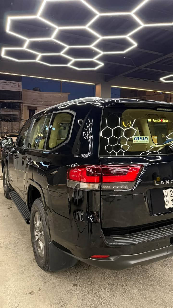 لاندكروز GXR • ٢٠٢٤ • ٩٠٠٠٠ كم