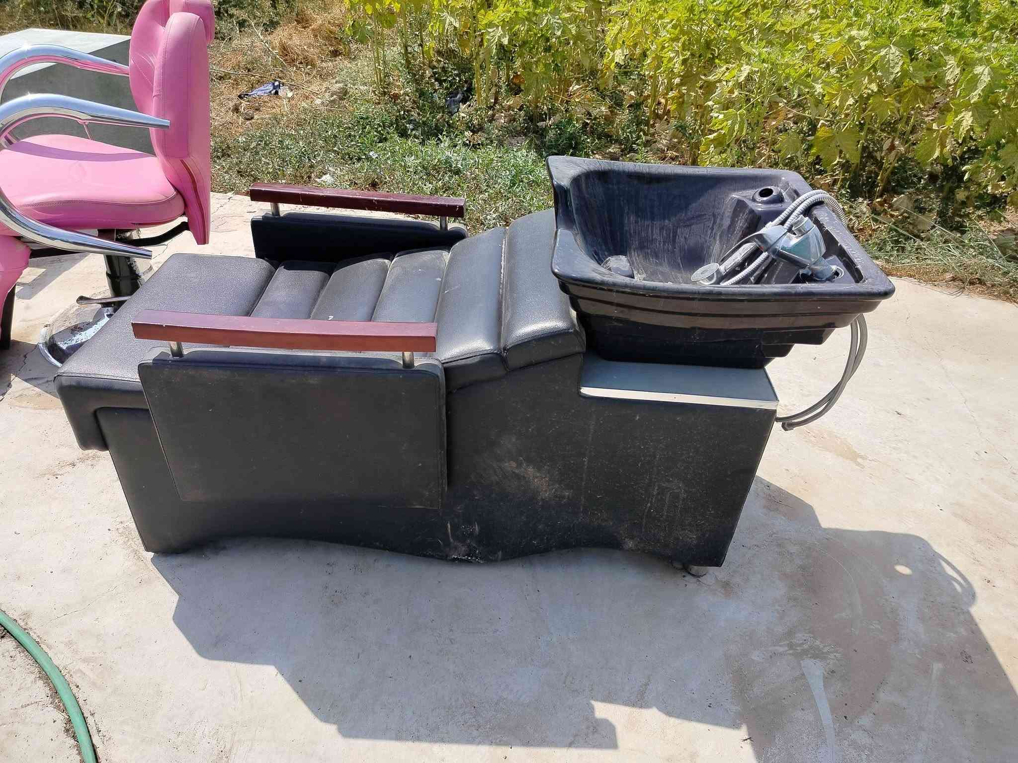 مكينه لحام بلغاري اصلي سعر 180الف  جربايات اطفال القطعه علئ 30 الف رف طويل 4 متر علئ 2 ارتفاع 130 الف منشف ملابس تخلي الملابس ينشفه الك كبل تلبسه او تخلي بالكنتور فقط نظامه تنشيف 100 الف كرسي لغسل شعر لصالونات نسائيه سعره 125
