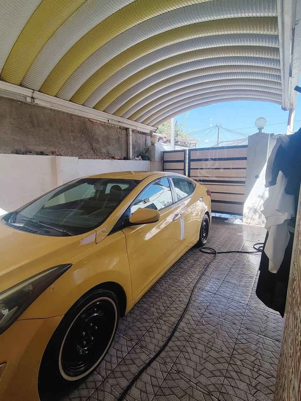 ملاحظة ملاحظة

سيارة لنترا موديل 14 شكل 16 
سيارة حداديه جديده منضومه تبريد جديده 
تخمم تاير جديد
حادث امريكا سيارة فقط بنيد 
ولعراق جاملغ وشويه من تكمه 
والقاعده مال دبل طاكه شوية منه ومرجعه نفسه 
 سيارة جاهزه بس بيه نواقص بسيطه 
بسمي مشروع وطني  
رقمي ***********
