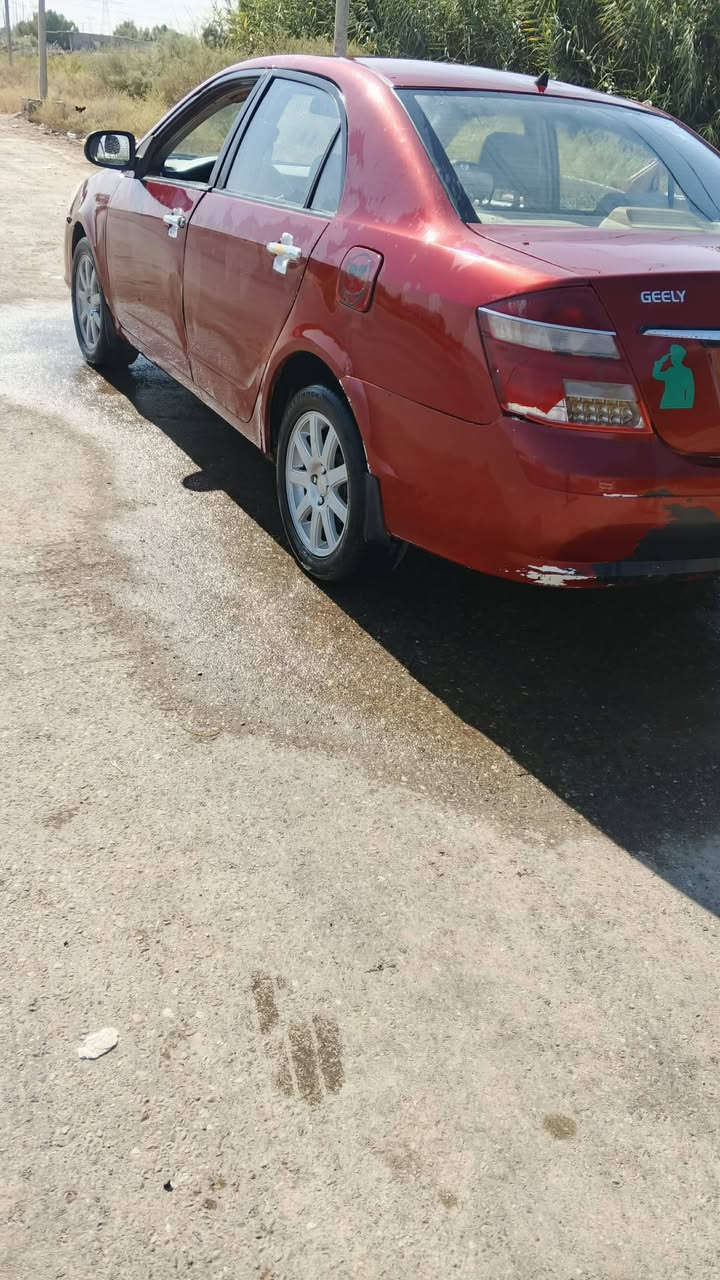 السياره ورثه بيهه قاصرين
اتعهد بلتحويل بعد العمر القانوني للقاصرين 

محرك بي تنقيص دهن
كير مكفول
السعر 30 ورقة وبيها مجال حك جيه مكاني بابل رقم  بابل الإسكندرية او مسيب 
الاستفسار ***********
