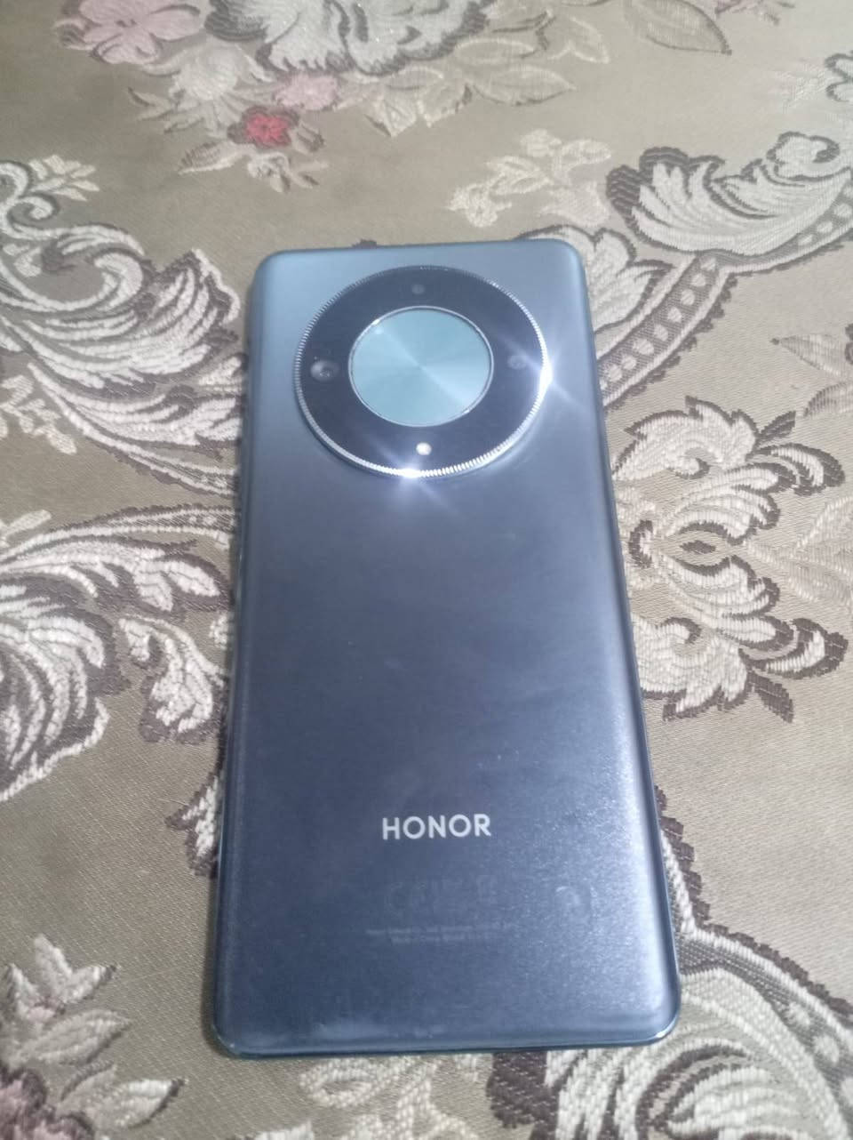 السلام عليكم عندي هاتف honor x9b 5g مبدل شاشه والشاشه الي مبدله لحد الان شغاله بس بيها كسور وحروك يعني يرادله تبديل شاشه نهايته ١٥٠ الف شراي يجيني واتس على هذا الرقم ***********
