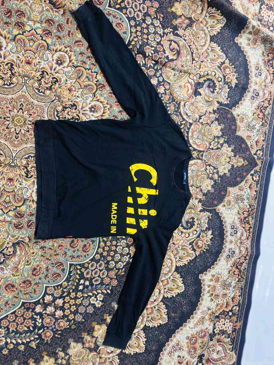 السلام وعليكم ملابس باله جديد مملبوس شرط نضافه داخل مبطن 6قطع ب25
