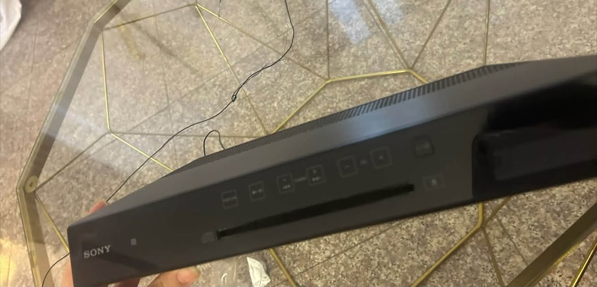 السلام عليكم للبيع سماعات ماركة سوني
رقم الموديل Sony CMT-X5CDB
منفذ قرص dvd
بلوتوث اندرويد 
منفذ أواكس 
تحكم لمس
السماعات بالة أوربي 
مكاني الدورة 
***********
