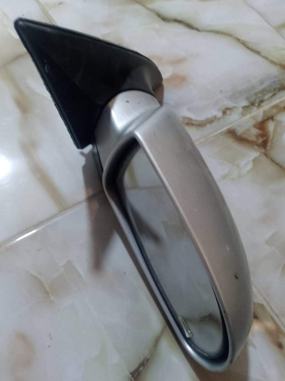 سلام عليكم غراض للبيع النترا 
رقم بي وتساب ***********
