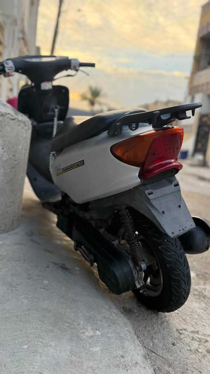 السلام عليكم دراجه عصفوريه60 للبيع مكينتها نضيفه كلش دراجه هندر واحد فول نضافه السعر 200 مكاني الامين الثانيه رقمي ***********
