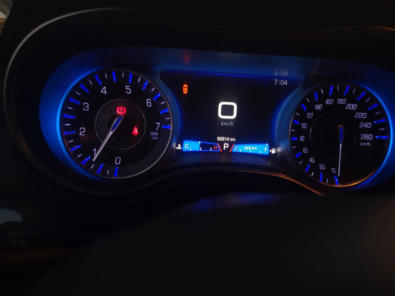 السلام عليكم
اوباما  كرايسلر 300 C كندي 
موديل 19 فتحه بالسقف 
مطرزه نيكل بس مغلف أسود

سياره خير من الله
 كير ومكينه ماملعوب بيهم ابد

ماشيه 92 الف كيلو
كنديه كلين
 بيها بارد صار بلعراق بكل قطعه عل كد ٤ أصابع 
بدون لغد ولا شواصي 

السعر 240$
  

***********
*********** 
بغداد المنصور

