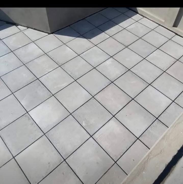 نشتغل جميع سطوح بيوت عماره ماستك زفت فلانكوت تطبيك اعاده ماستك قلع اوتطبيك عمل اوكرسته اوعمل اتصل بيك خير ودلل *********** وتساب
