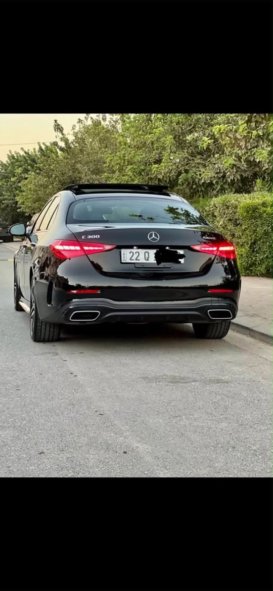 السلام عليكم
للبيع وارخص سعر بالعراق بدون منافس 🔥💵
مرسيدس C300 Amg  
موديل 2023
محرك 2000تيربو
عداد المسافة: ٣٠الف مايل 
تخم تاير جديد
باسمي رقم اربيل دولي

فول مواصفات  
فتحة سقف 
كشن تدفئة
لايت لد ومالتي ميديا
ويل amg بلاد
صندوق كهربائي فتح وغلق 
انارات داخلية متعددة الالوان ٦٤ لون
حساسات ٣٦٠ درجه 
بصمه تشغيل مع ابواب بصمه 
شاشه وسطيه كبيره 
رادار امامي وخلفي وجانبي 
داخل كاربون فايبر 
سماعات بروماستر بلادي 
ابل كار بلي و اندرويد بيها
شاشة دجتال متعددة الاشكال
انضمات قيادة (sport , sport+,comfort,eco)
 ‎وباقي مواصفات المرسيدس المعروفة
‏‎السياره مرقمة اربيل  و تحويل حاضر نفس اليوم 
سيارة مضلله 80% وبيها هوية تضليل
سيارة مغلفة ppf 

 السيارة وارد امريكي كلين تايتل 
كير و محرك كلها بشرط السيارة اخت الزيرو
لمعرفة السعر مراسلة واتساب فقط

.
رقم صاحب السيارة 

فقط واتساب

***********

العنوان /بغداد 
اليرموك
