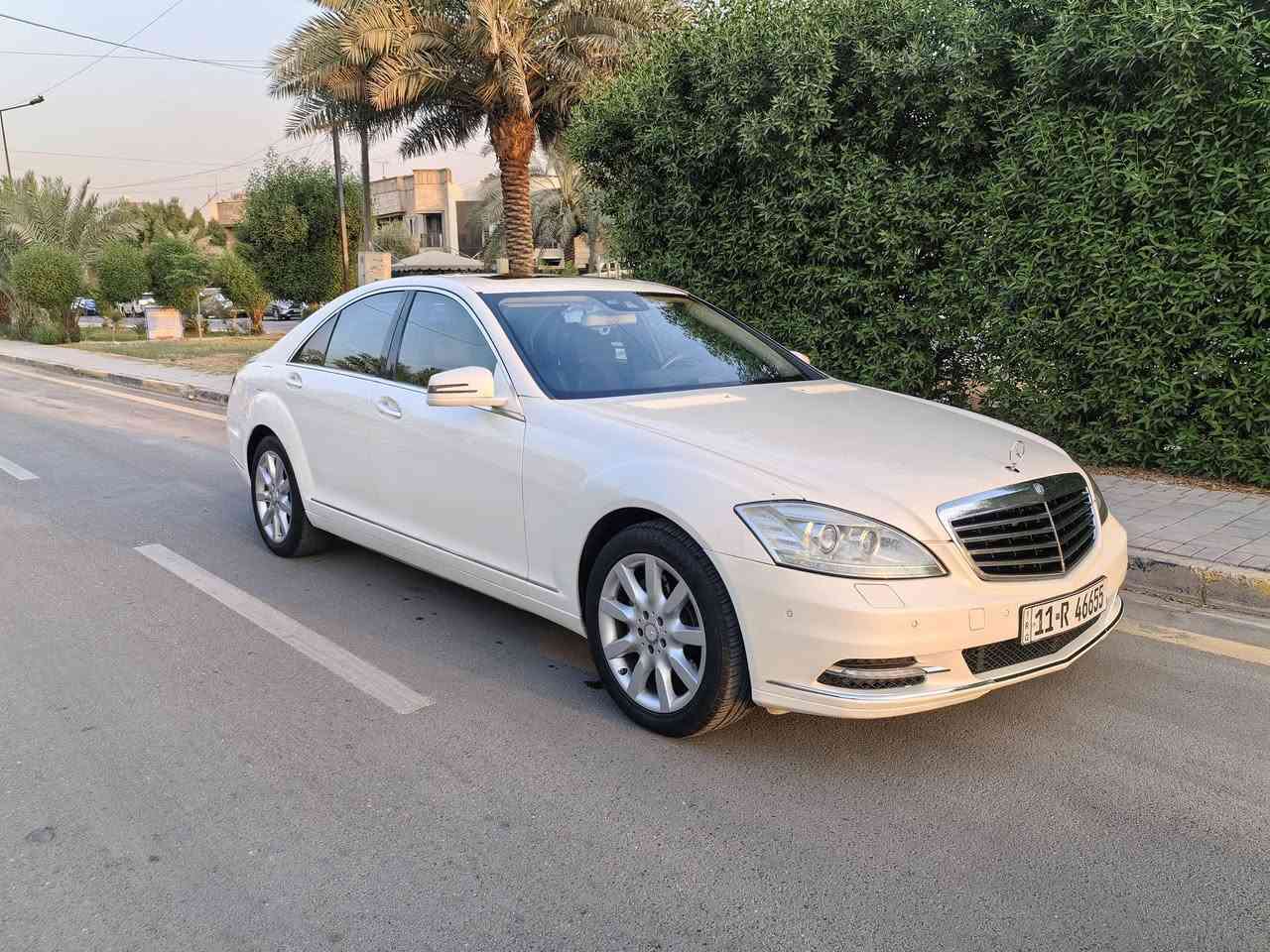 مرسيدس s350
رقم بغداد باسمي هزه وسنويه جديده

موديل 2011 

وارد يابان باب قصير

مواصفات معروفة. 

كامره دوار

برده خلفيه صندوك شفط 

سيدي جنجر 6اقراص

بلوتوث 

حساس امامي خلفي 

تبريد امامي خلفي ثلج 

كشنات جلد غرفه لسياره جديده

سياره نظيفة كفاله كير محرك حداده جديده بالكامل جوبلسات جدد تبريد ثلج تايرات جدد سياره كامله من كلشي بيها فقط باب كلير من ليابان 

مكان السياره بغداد السعر 195وبي مجال بسيط 

 *********** متوفر وتساب
