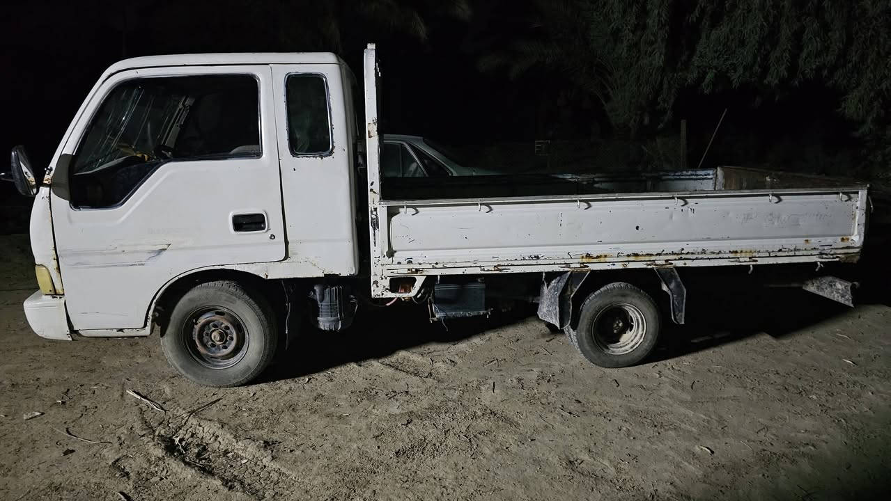 فونتيرا بدون نضيفه اترايك وين ما يعجبك السعر 19 وبيه مجال استفسار  ***********
