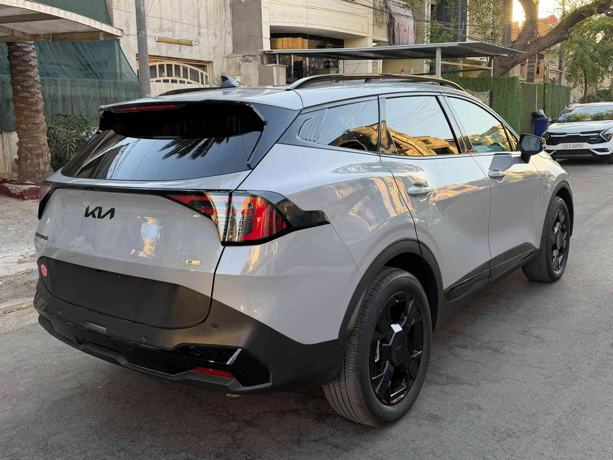 كيا سبورتج اكس لاين 2026 
Kia Sportage X Line 2026

السياره دخول جديد صبغ ربع البنيد وجاملغ 
مواصفات السياره 
رادار امامي 
كامره خلفيه 
نقطه عمياء
دخول ذكي 
بانوراما 
لون مميز سمنتي 
تغير مسار 
جنطه كهرباء 
مانع تزحلق
اوتو ستوب
حساسات امامي 
حساسات خلفي 
اوتو هولد 

بعد هوايه مواصفات مذاكره السياره فول الفول 

سعر ٢٣٥ ورقه بدون رقم 
تريد اني ارقملك هم نتراهم

التواصل ***********
