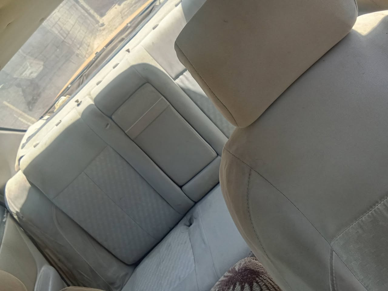 جيلي موبل 2013 بصره مصفره هيئه وغرامات محرك كورله مكفولات كهربائات كلها شغاله مشط جديد سنويه مامنتهيه بصره زبير.      السعر 22                 ***********
