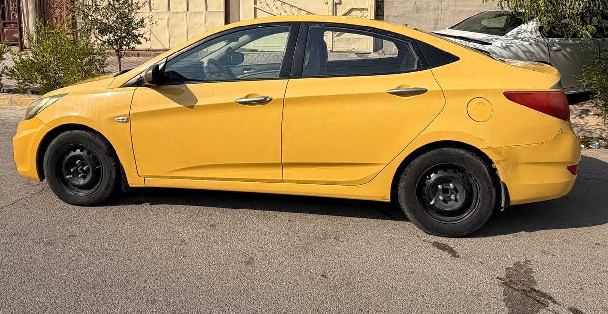 السلام عليكم اكسنت خليجي موديل 2015
محرك 1600 بيها دفتر بانزين  السيارة بكركوك وجاهزة صدر حدادية كله جديد گير ومحرك وتبريد كفالة الضرر فقط باب سكن مصلح السعر 78$بي مجال بسيط
***********
