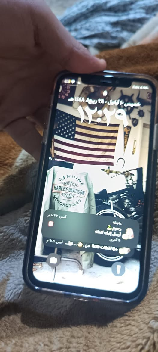 ايفون x ذاكره 64
جهاز بلادي كلشي ممبدل بي عل وكاله 

حيتاج بطاريه فقط اذا تحب تبدله 

وفطر خفيف بل ضهر والباقي كلشي باقي عله وضع شركه فيس ايدي بي مشكله هم تصلح 

السعر ١١٠ وبي مجال حك جيه 

التواصل واتساب *********** 

مكاني بغداد عامريه 

ارد فيس وتساب
