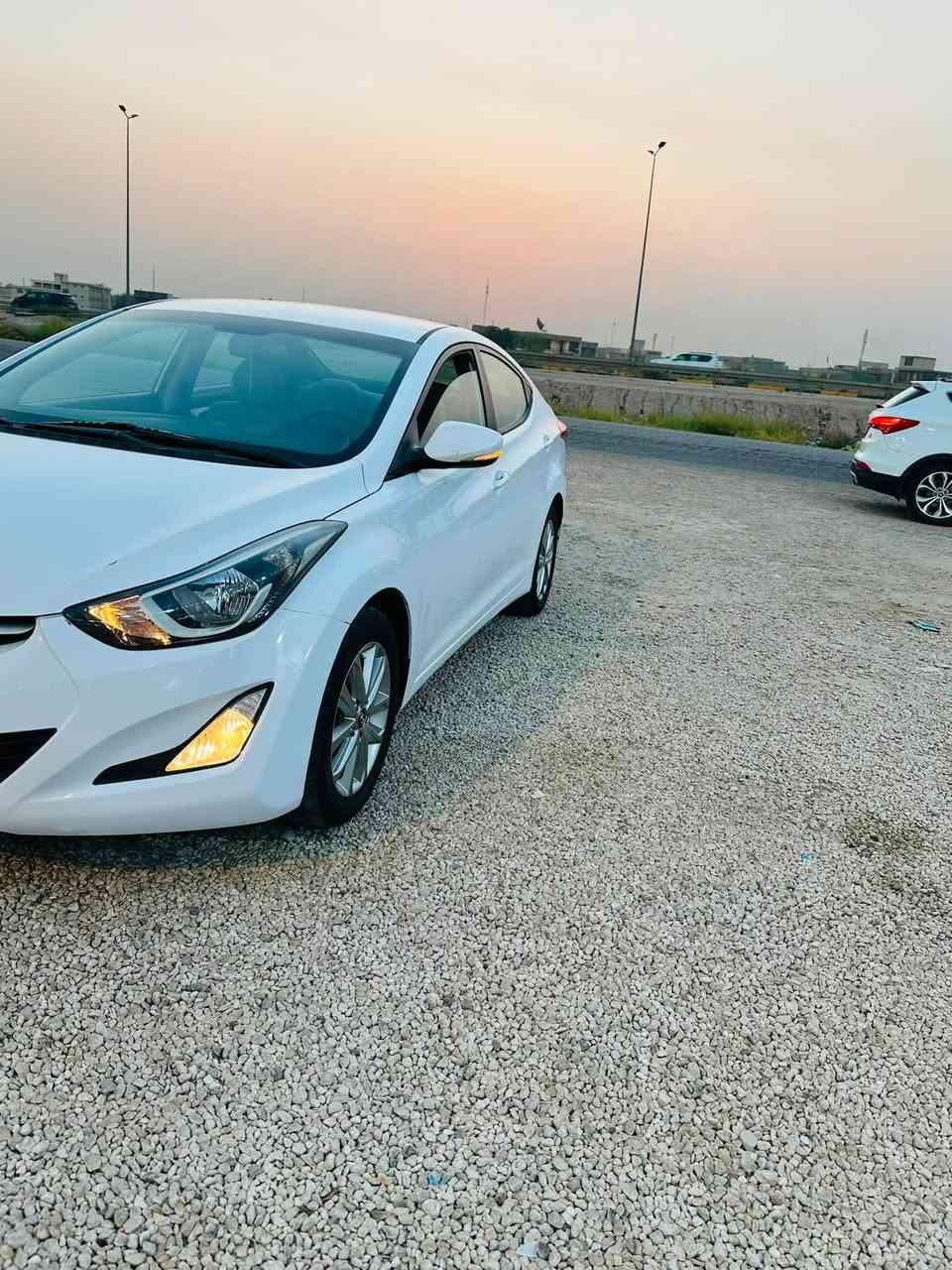 سلام عليكم 2015 خليجي مكفوله من صبغ وتبديل وحادث بيه بس بارد قليل كير ومكينه 1800 مامفتوحات  على وضع الشركه وحداديه وتخم تاير مكفولات سياره جديده اسعر 112 وبيه مجال مكاني كربلاء طوريج الرقم ***********
