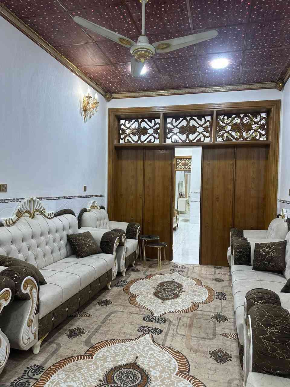 ‏يا الله بيت الرهن طابو صرف نجف حي ميسان

‏قطاع. 24  المساحة 100 متر  طابقين

‏طابق الأول.   غرفة    صالة    استقبال   صحيات

‏داخلية وخارجية. الطابق الثاني

‏غرفتين     صالة     مطبخ    صحيات

              ‏السعر الرهن    37  مليون. قفل

"""""""""""""""""""""""""""""""""""""""""""""""""""
       ‏مراجعة مكتب أبو حوراء الحسناوي للعقار

‏الاتصال.  ***********  ***********

    ‏عنوان المكتب نجف حي ميسان مقابل السوق

        ‏بإدارة أبو حوراء الحسناوي والعقار

‏عندك عرصة أو بيت للبيع اتصل أو مراجعة المكتب

        ‏يوجد لدينا كافة المقاولات بناء ترميم
