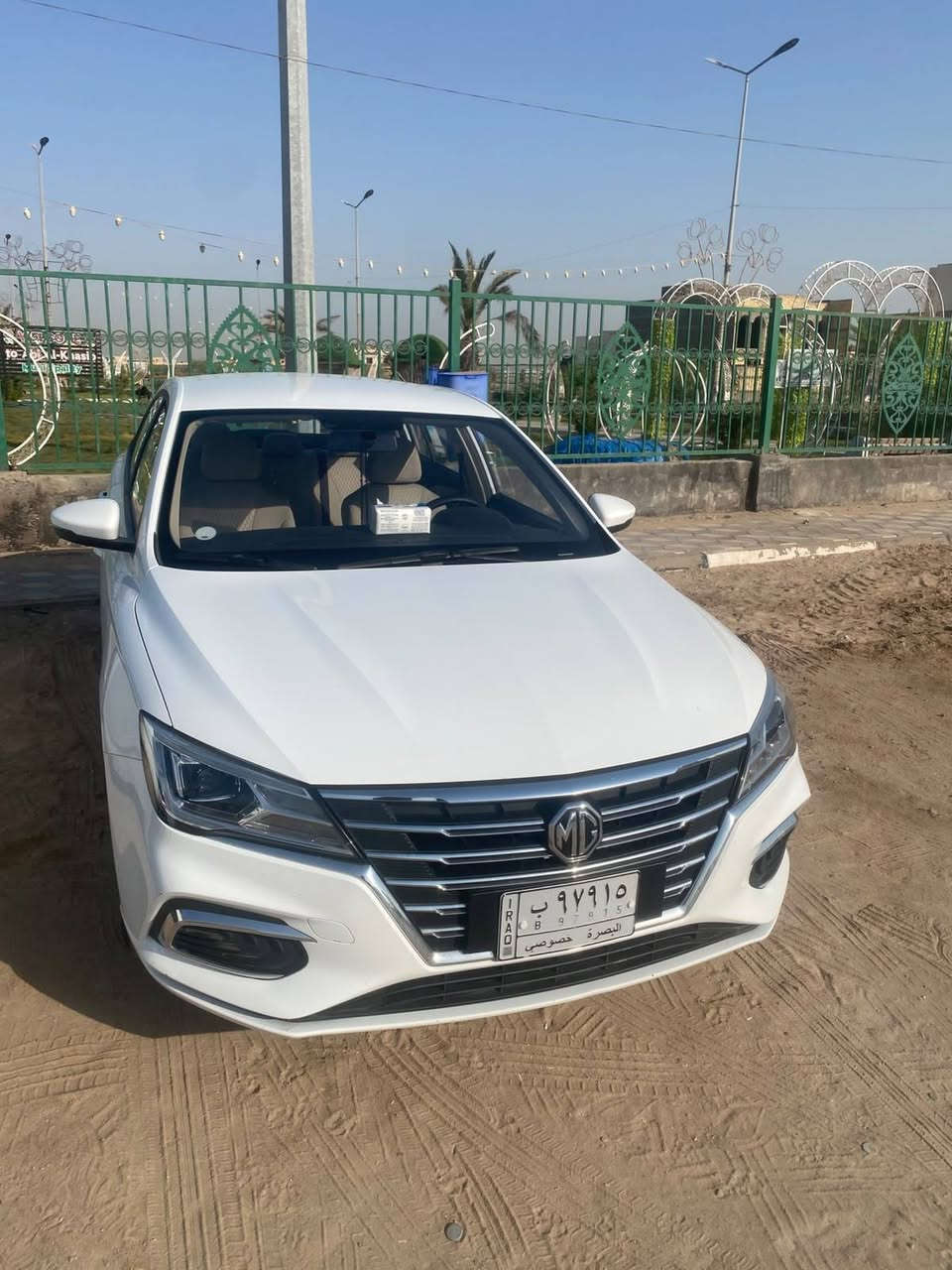 MG5
موديل 2024 مواصفات عادية مكفولة  بعدها بضمان الشركة ماشية 80الف رقم بصرة مكان السيارة البصرة 
السنوية 2029 حرة مو أقساط السعر 95 
***********
