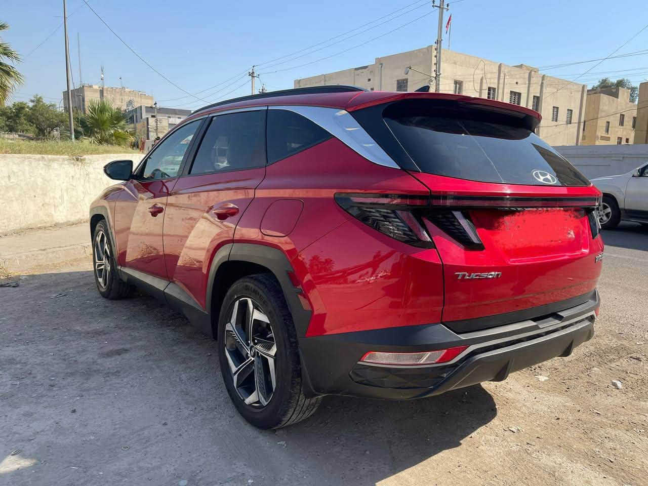 السسعر بلاش ١٧٣ وبيه مجال
للبيع توسان ٢٠٢٣ السياره جديده رقم بغداد  بمعنه الكلمه فول مواصفات اعلى فئه بل توسان جلد وكاميرات جنطه كهرباء وحساسات كراسي كهرباء كير لمس وبيه هواي مواصفات مكان السياره بغداد البديات الهاتف***********
