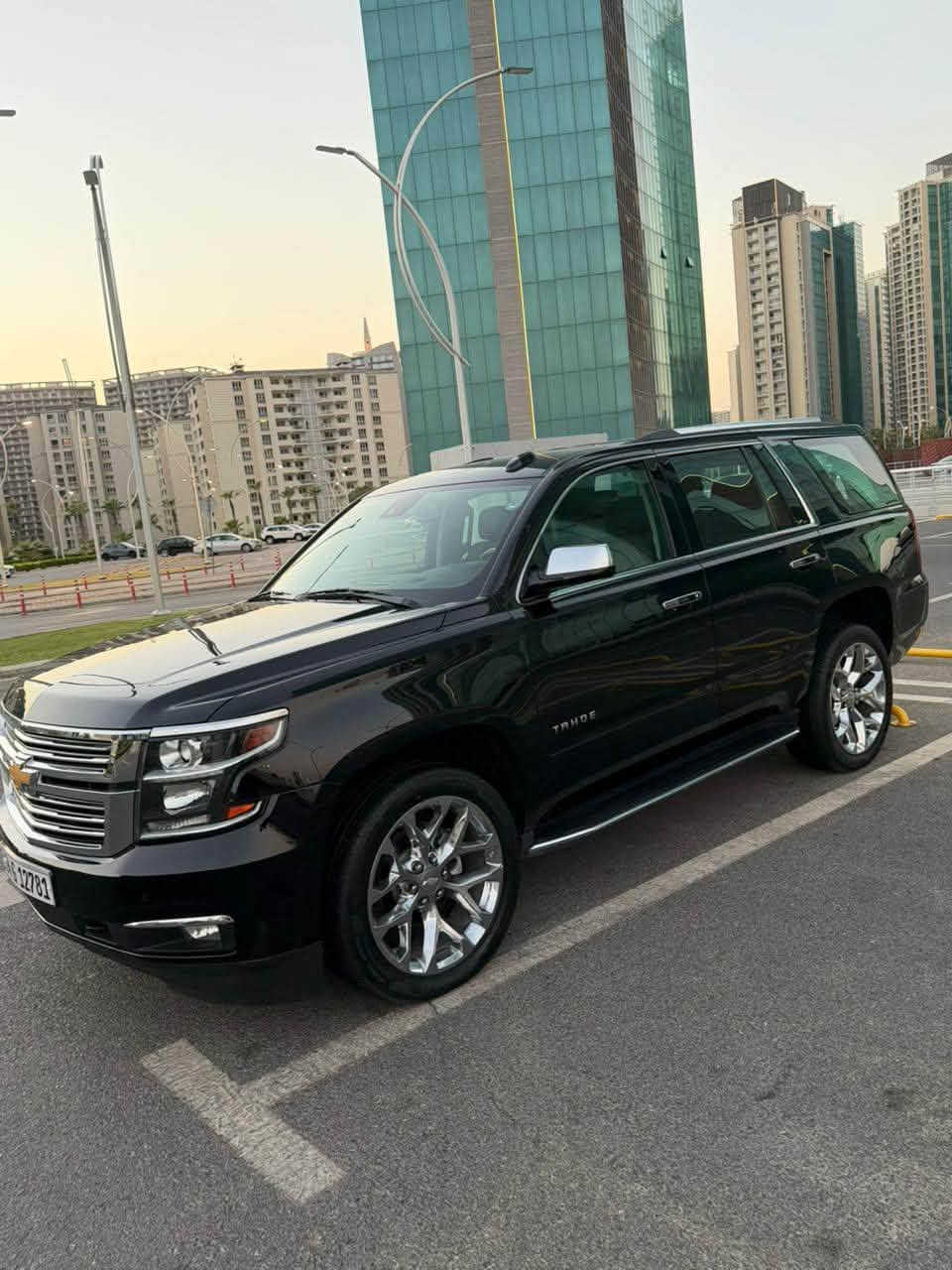 🚘 تاهو 2020برايمر – خليجي – فول موصفات
*رقم دهوك بسمي 

✨ بعدها على وضع شركة، 

⚙️ كير + محرك مكفول

🛞 تخم تاير جديد برجستون 

🔥 مواصفات البرايمر المعروفة:

* محرك V8 5.3

* تشغيل بصمة ودخول ذكي"

* شاشه وسطية كبيرة

* مثبت سرعه 

* ⁠تحديد مسار

* ⁠هزاز تحذير بل كشن

* ⁠فرملة طوارء 

* تحكمات ستيرن

* كشنات جلد كهرباء

* تبريد وتسخين كشنات

* صندوق كهرباء

* ⁠صندوق فتح بل رجل 

صفوف / 7 ركاب

* تكييف مركزية

* ⁠شحن لاسلكي 

* مواصفات برايمر فول معروفه بيها هواي بعد مواصفات السعر 435$ مجال رقم شمالي بسمي رقم الهاتف ***********
