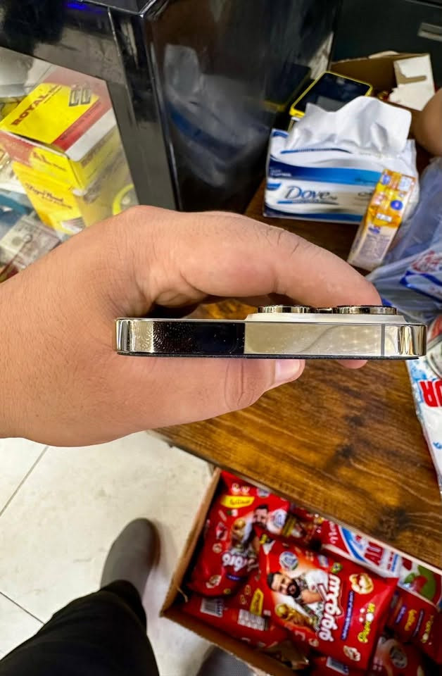 📲 ايفون 14 برو ماكس ذهبي
🔋 بطارية ٨٢ 
الجهاز وكالة ممفتوح ولا مبدل بي شي
نضافه ١٠٠/٩٩
مساحة 256
ماستر
بدون كارتون 
ملحقاته فقط كيبل اصلي واكسسوارات
السعر ٩٢٥وبي مجال بسيط
مكان بغداد الاورفلي 
***********
