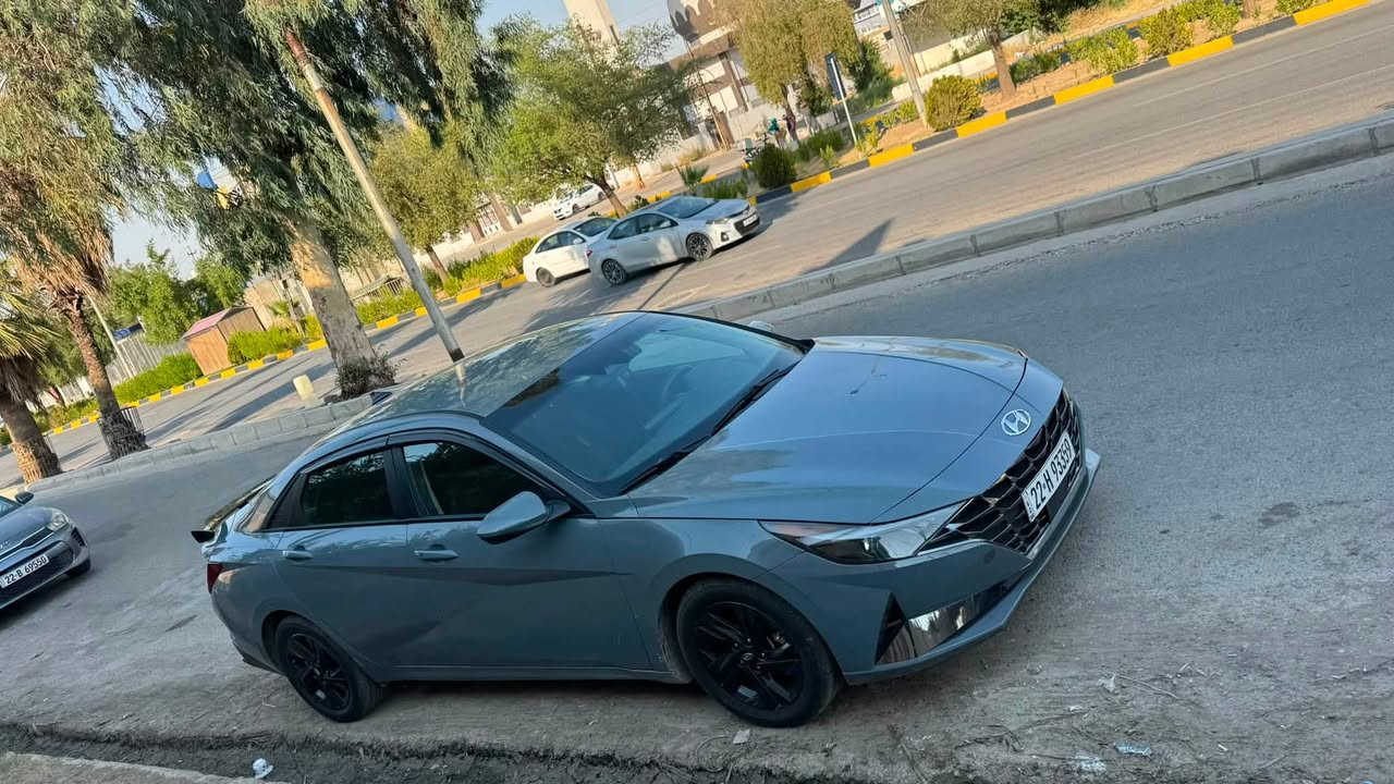 السلام عليكم 
النترا 
موديل 2021
وارد امريكي
-دخول ذكي بصمة
-تشغيل بصمة تدفئة كشنات 
-شاشه متصلة عدادات ديجتال
-ثلاث انضمة قيادة 
-مثبت سرعه تحديد مسار وتتبع 
-مواصفات الامريكي الفول ماعدا فتحة السقف 

-لون اسمنتي 
-مشيها 61mميل 
-لايت زينون
ضررها مثل ماموضح ب الصور +بونيد تبديل فقط ايرباك ستيرن مرجع سستم
كير ومحرك بشرط 
السعر 140 وبي مجال بسيط للشراي

للتواصل ***********. 
مكان السيارة موصل
