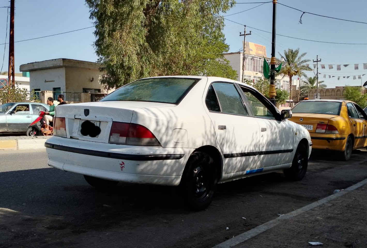 سمند موديل 12  مكفوله مكينه وكير وحداديه وتخم تاير تبريد ثلج🥶 عوزه شرط بس دكم ل بل دشبول مالاته سنتر لوك شغال مسجل 4سماعات السعر ٢٠ وبيه مجال  مكان السياره دوانيه غماس ((سياره سنويه ضايعه بيها سنويه سحب ابيع هل موجود )) ***********
