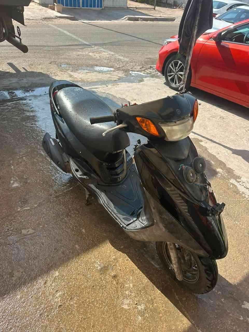 سلام عليكم دراجه للبيع بريز لايت فوك مابيه اي نقص ومكينه ما مفتوحه خرسه جيب وياك ال يعجبك يفحصه مكان البلديات ضباط سعرها مليون 50 بيه مجال اي استفسار اتصال بل رقم ￼ ‭***********‬

