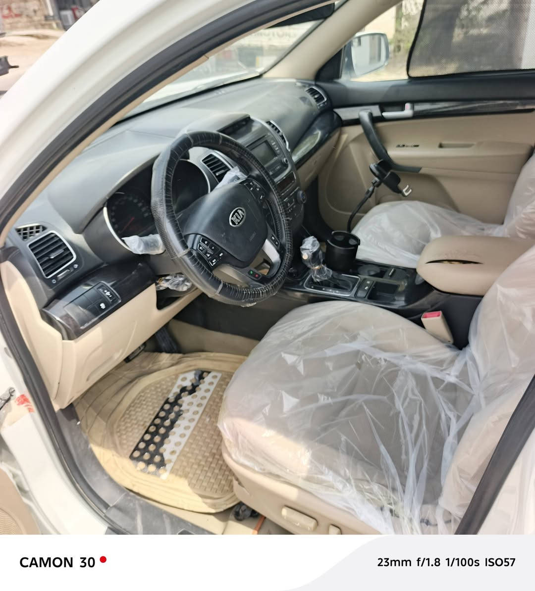 كيا سورنتو خليجي موديل ١٤ 🚘 V6  مكينه ٦

فول عدا الفتحه   مكفولة فقط بارد موضح بالسونار 
ماشية ١٤٥ 🚗حقيقي  
مواصفات حلوة 
اشاير ترحيب 🅿️
مري شفط 
بردات بلادي 
بصمة تشغيل ودخول ابواب 
سيارة جديدة ومابيها اي نقص 
كلة ممتاز  تخم تاير وتبريد 
مابيها اي نقص 
رقم بغداد ب اسمي 
مكانها بغداد الدورة 
السعر ١٧٨  الاستفسار ***********
*********** سونار مرفق وياهه
