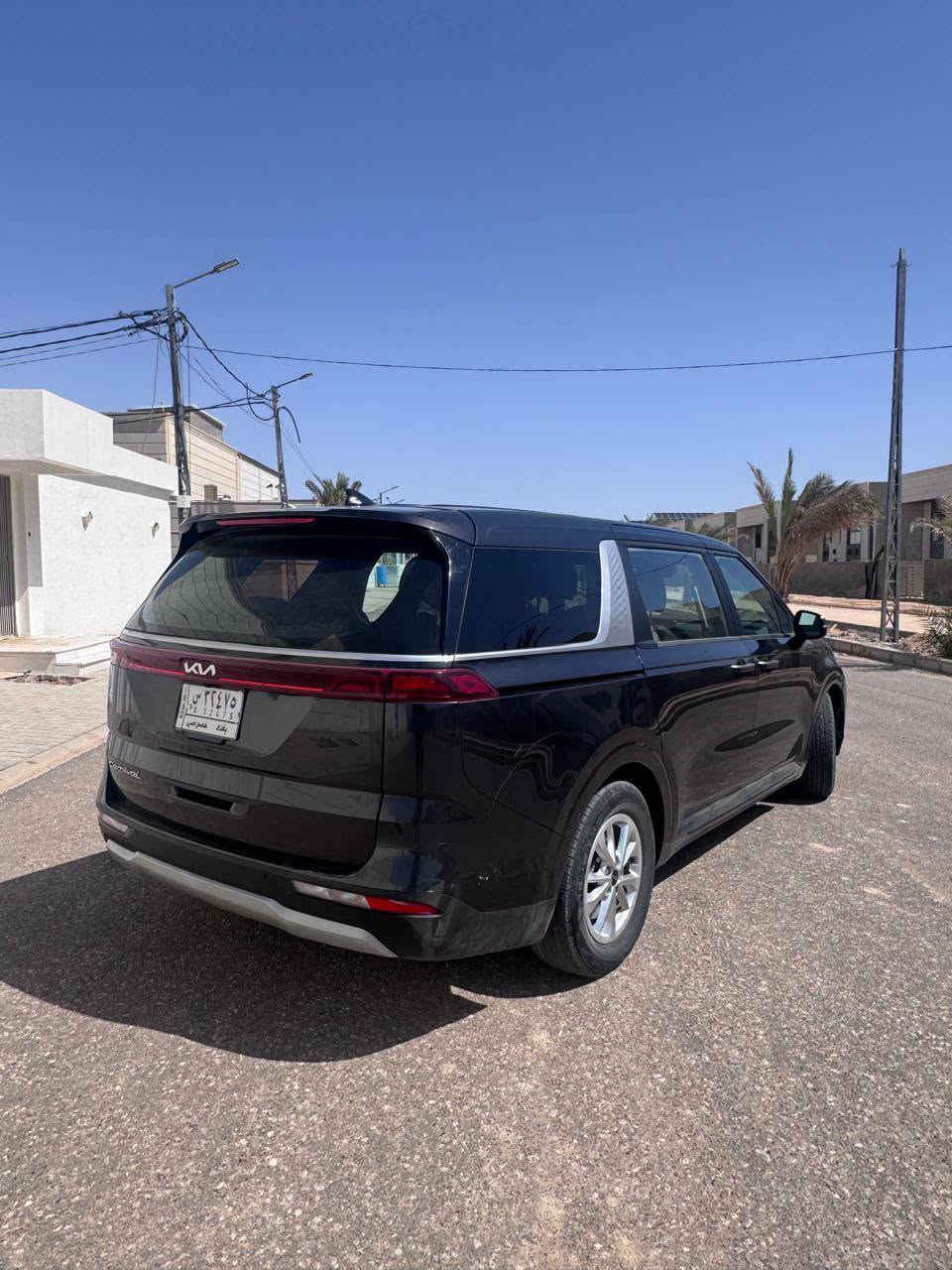 بسعر 22.800$ 
Kia Carnival LX 2022
وارد أمريكي 🇺🇲
رقم الشاصي مُرفق ✅️:
KNDNB4H39N6128926

⚙️محرك 6 سلندر 3.5 لتر

مواصفات LX :
لايتات LED 
شاشة تدعم Apple CarPlay + Android Auto 
كاميرا خلفية 
مثبت سرعة 
تبريد قطعتين 
بيبان جانبية كهرباء 

ماشية 82.000mi 

مكان السيارة النجف 
مرقم بغداد بإسم شخصي تحويل مباشر

للإستفسار 
*********** إتصال أو واتساب
