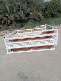 نيسان • مكلف بنشر