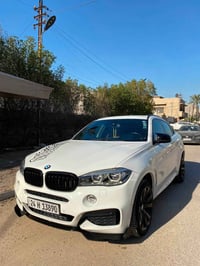 للبيع X6 m50i 2015 ام بكج خليجي عروش كلين  تايتل عداد 171,000 الف كيلو...