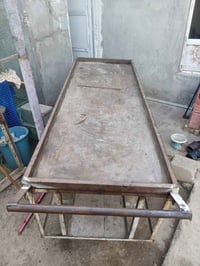 عربانة • للبيع