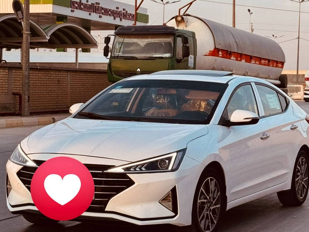النترا 20 خليجي بارد شبر بالجاملغ بدون صبغ مع طخات بسيطه بالدوسه ***********
السعر 150

ماشيه 200000

الفين
رقم كربلاء
مال جناي الله شاهد محرك ماحاط اسبانه عليه
